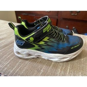 Skechers S-lights toddler size 13
